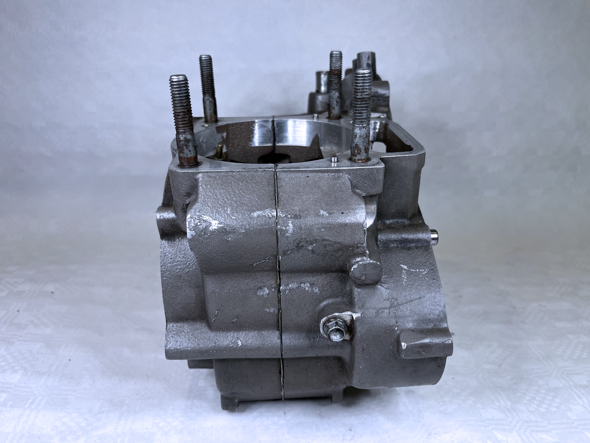 KTM 640 Supermoto LC4 Motor Engine Block Crankcase OEM Used 2003
