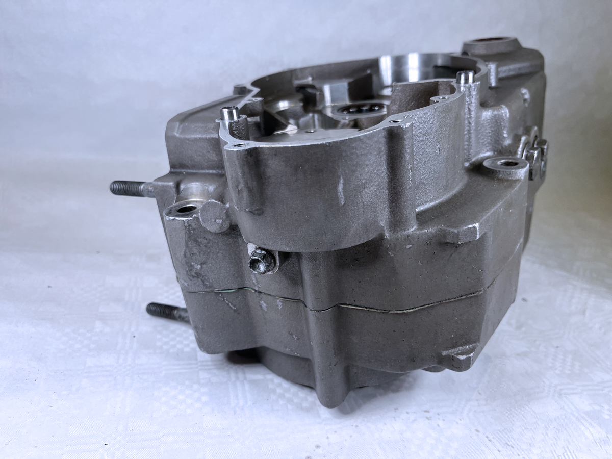KTM 640 Supermoto LC4 Motor Engine Block Crankcase OEM Used 2003