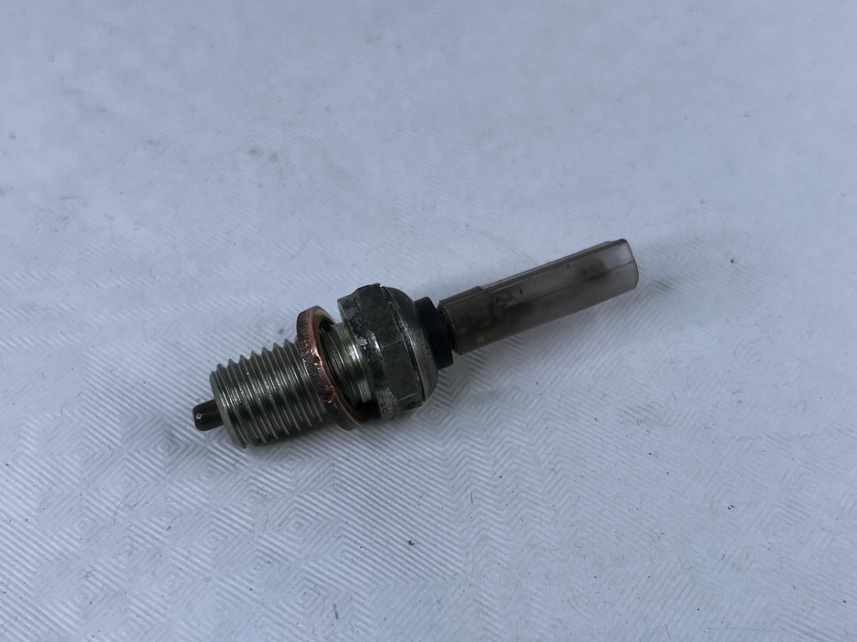 Honda CBR1100XX Super Blackbird Motor Engine Neutral Gear Switch Sensor OEM Used 2004