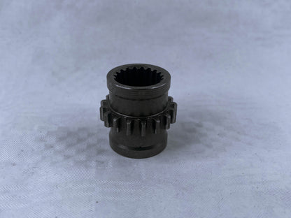 Honda CBR1100XX Super Blackbird Engine Crankshaft Sprocket Camdrive Gear OEM Used 2004