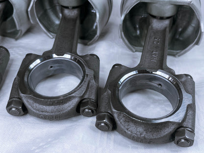 Honda CBR1100XX Super Blackbird Motor Engine Pistons Con Rods OEM Used 2004