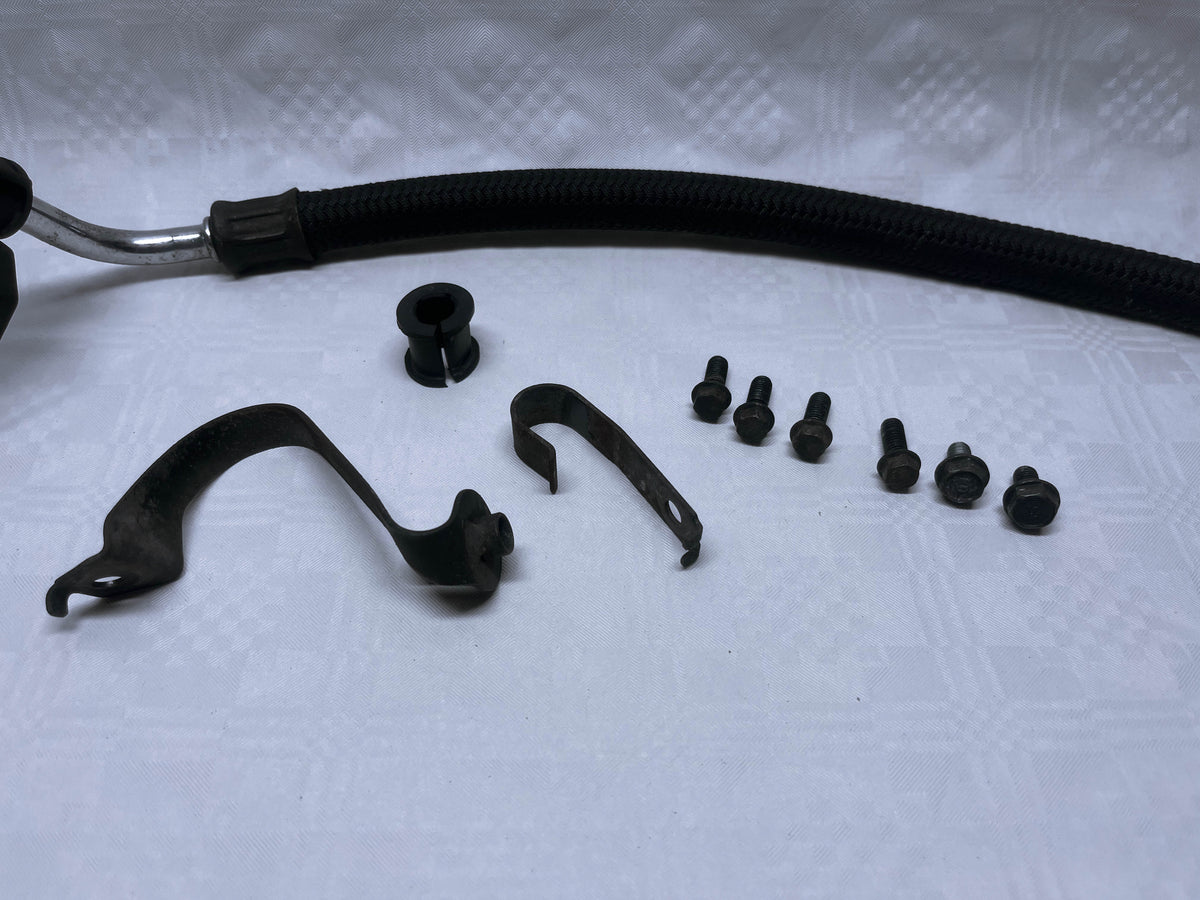 Honda CBR1100XX Super Blackbird Motor Engine Oil Line Hose Pipe OEM Used 2004