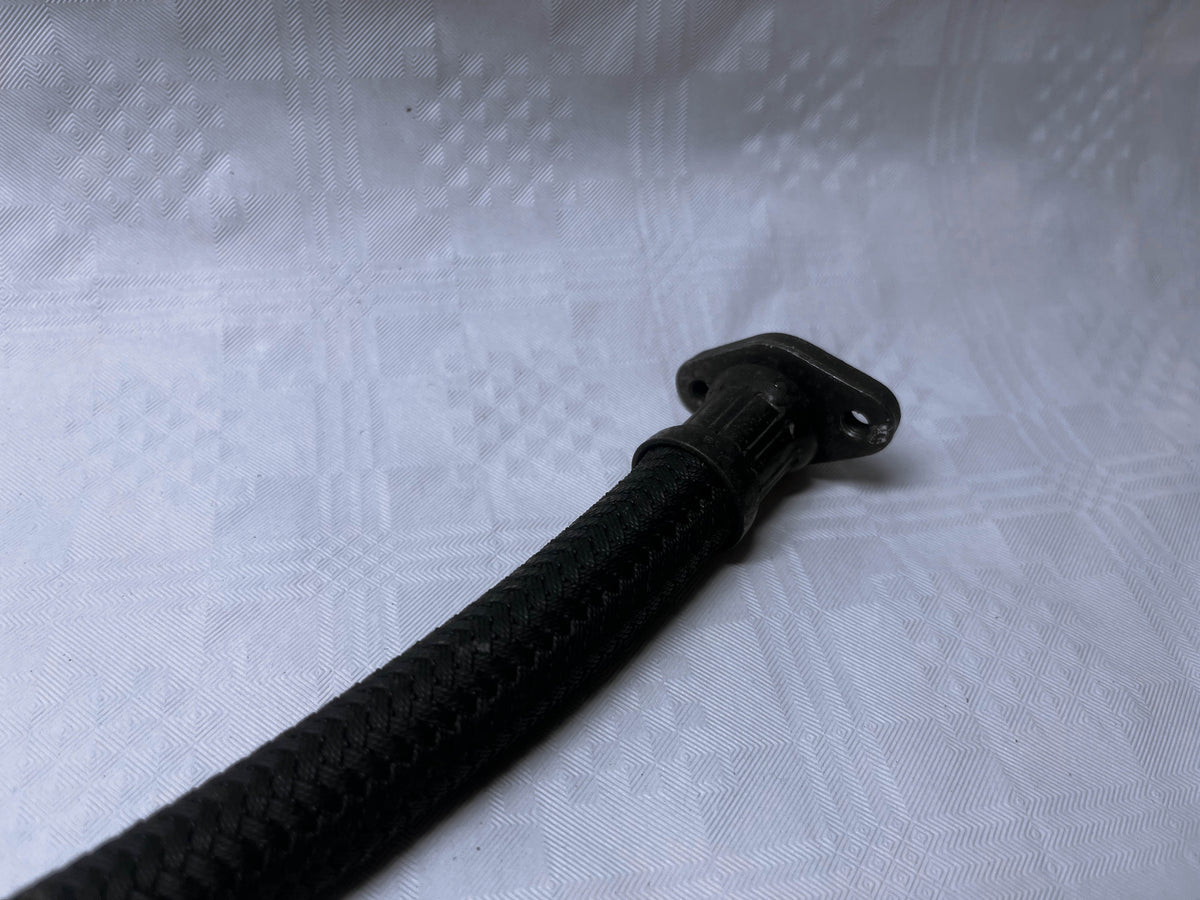 Honda CBR1100XX Super Blackbird Motor Engine Oil Line Hose Pipe OEM Used 2004