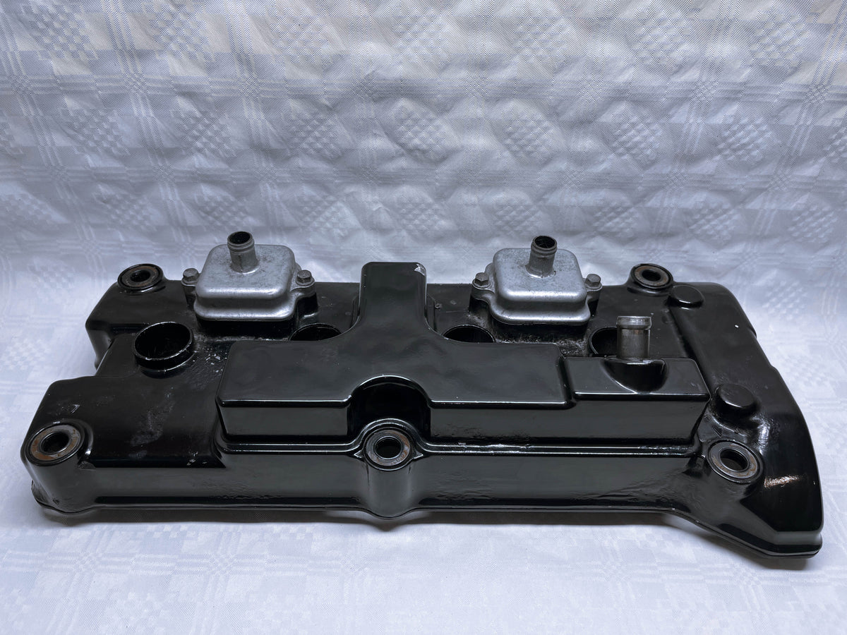 Honda CBR1100XX Super Blackbird Engine Cam Valve Cover OEM Used 2004
