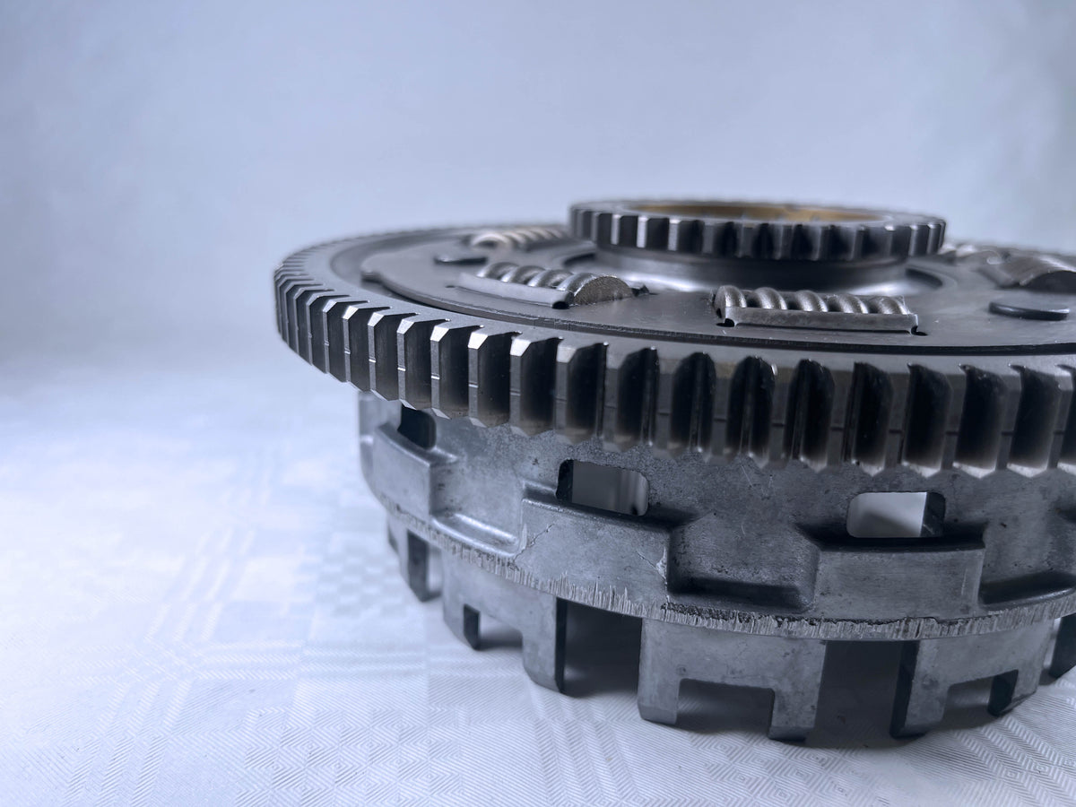 Kawasaki ZZR400 ZX400K Motor Engine Clutch Basket [1990–1992]
