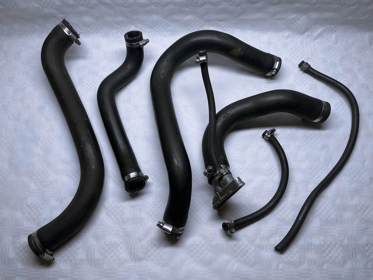 Honda CBR1100XX Super Blackbird Motor Engine Coolant Air Hoses Lines OEM Used 2004