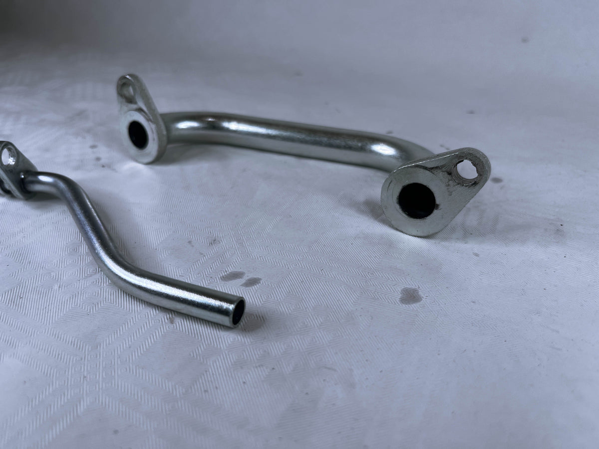 Triumph Street Triple 675 Motor Engine Oil Line Hose Pipe OEM Used 2010